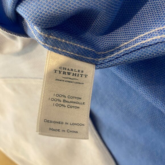 Charles Tyrwhitt Non-Iron Extra Slim Fit Dress Shirt (16/33 inches) - Picture 4 of 8